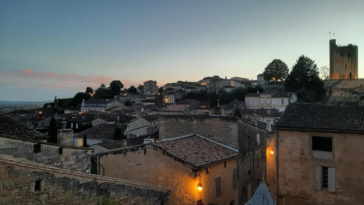 La Maison Colline Hotel Saint-Emilion Exterior photo